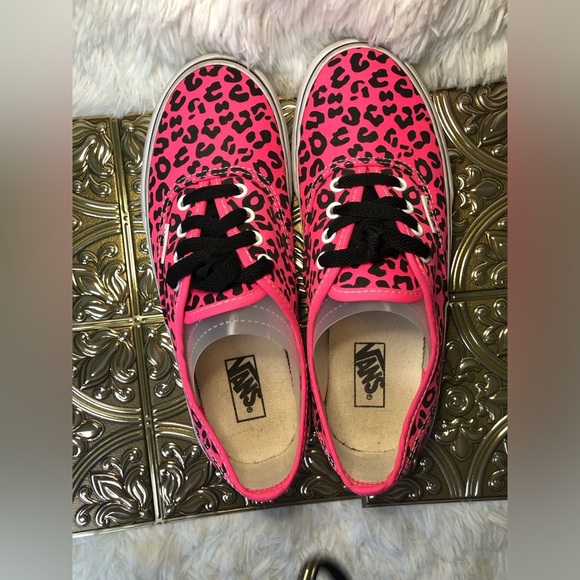 Vans Pink and Black Leopard Sneakers size 3 - Picture 13 of 16